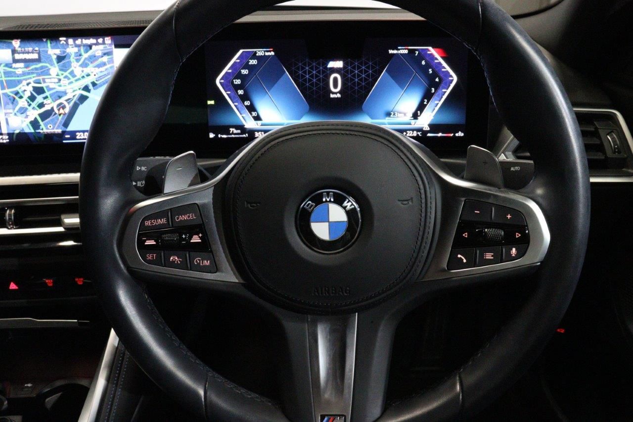 M240i xDrive Coupé RHD