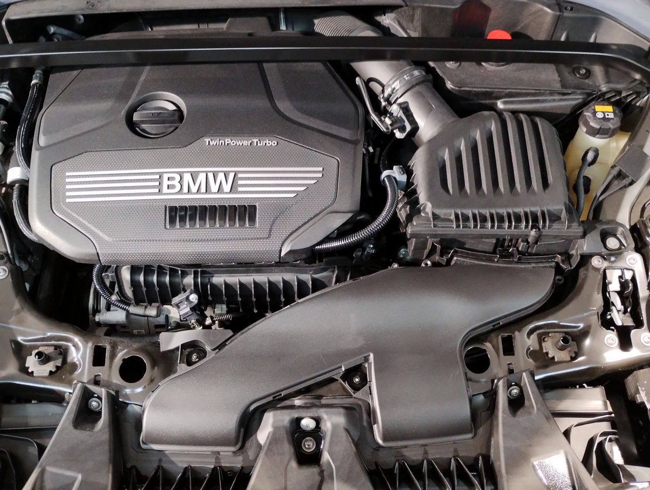X1 sDrive18i RHD