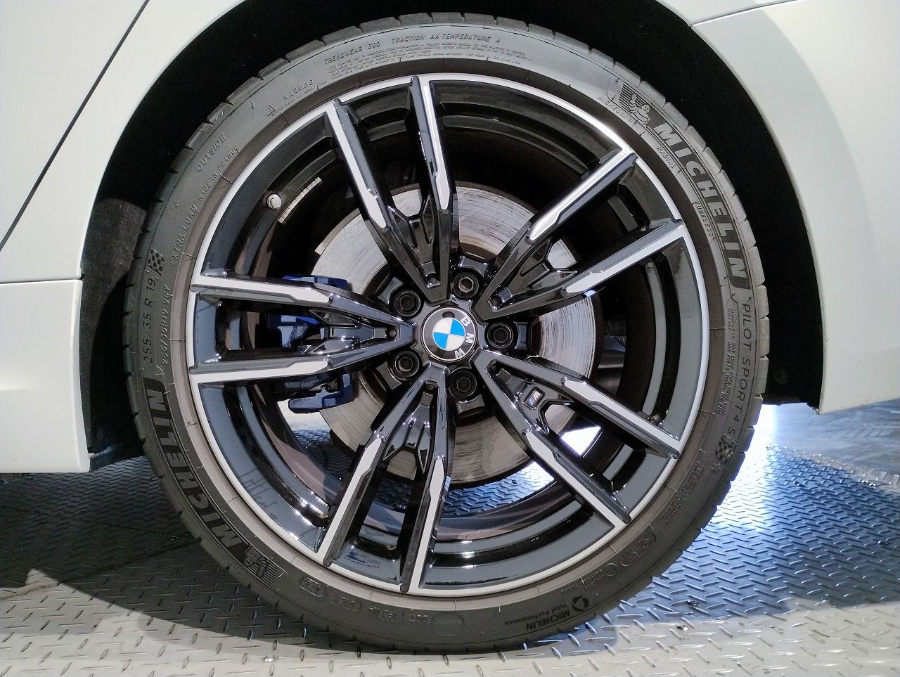G20 M340i xDrive Saloon LCI RHD MX