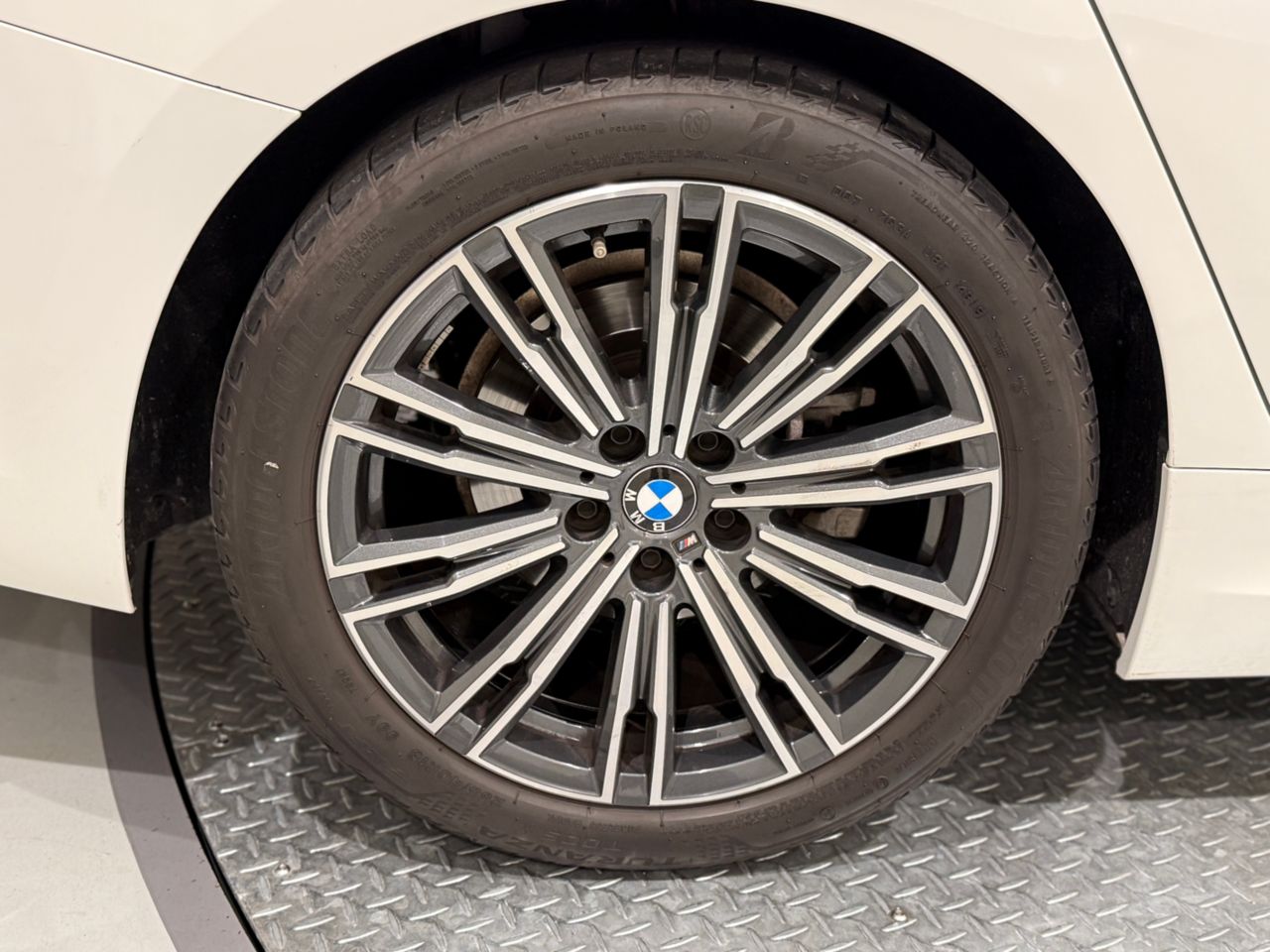 G20 320i Saloon RHD MX