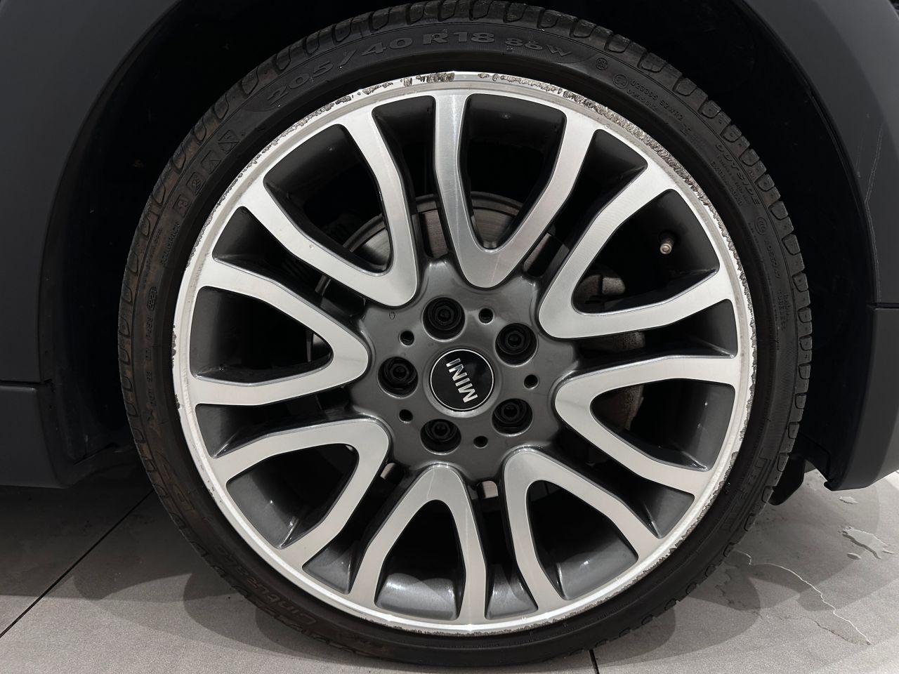 F55 COOPER S D(AT)