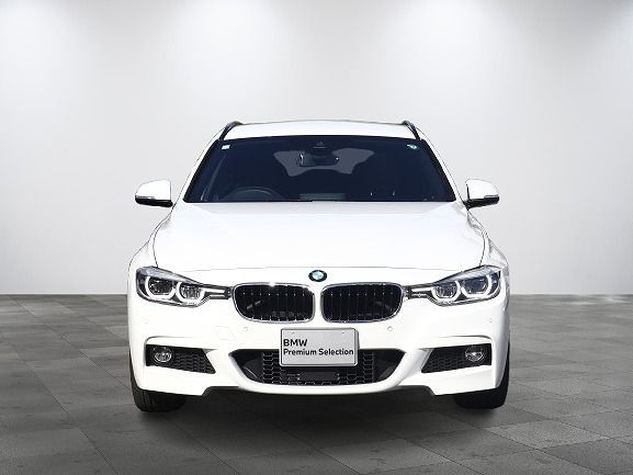 320I XDRIVE TOURING RHD