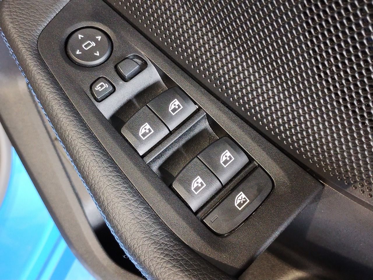 F40 118d Sports Hatch 5-door B47 2.0d