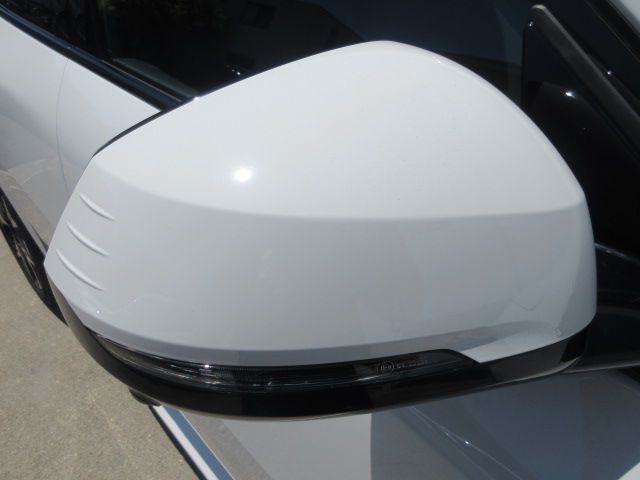 iX2 xDrive30 MSP