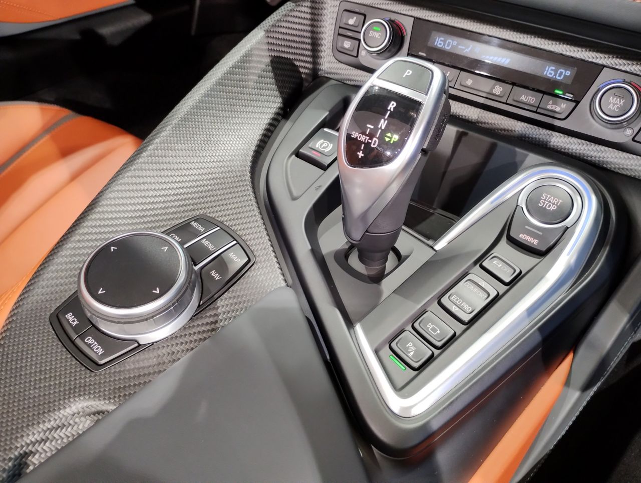 I15 i8 Roadster B38 1.5i
