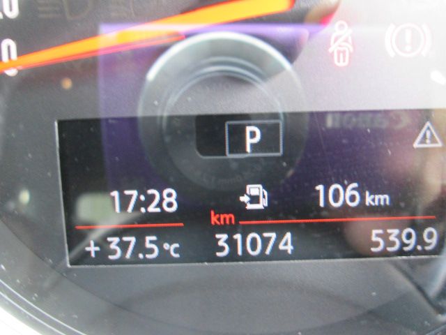 F55 COOPER D (AT)