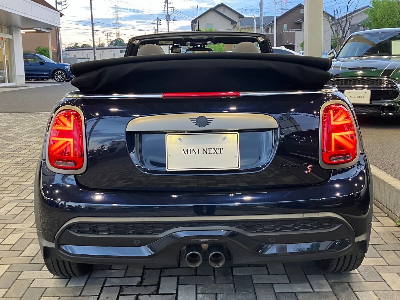 MINI Cooper S Convertible RHD