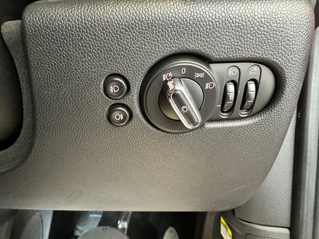 F55 MINI Cooper 5-Door Hatch LCI