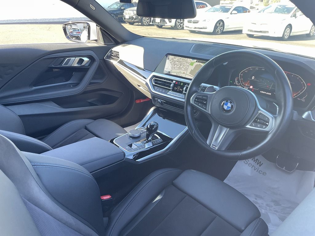 G42 220i Coupe