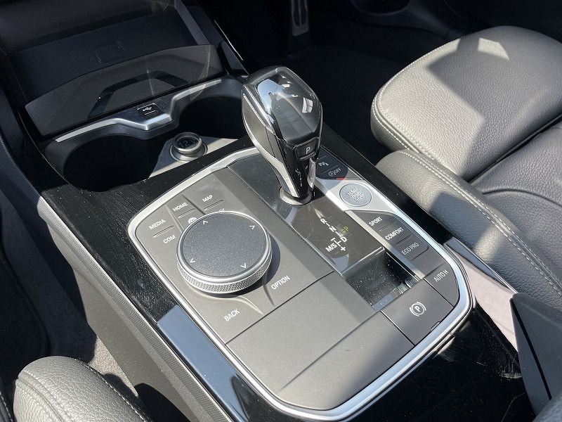 F40 118d Sports Hatch 5-door B47 2.0d