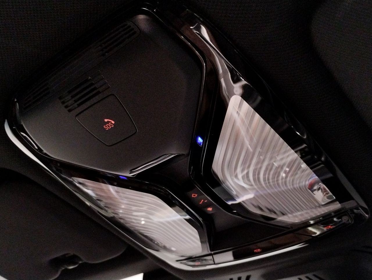 X* M50i RHD