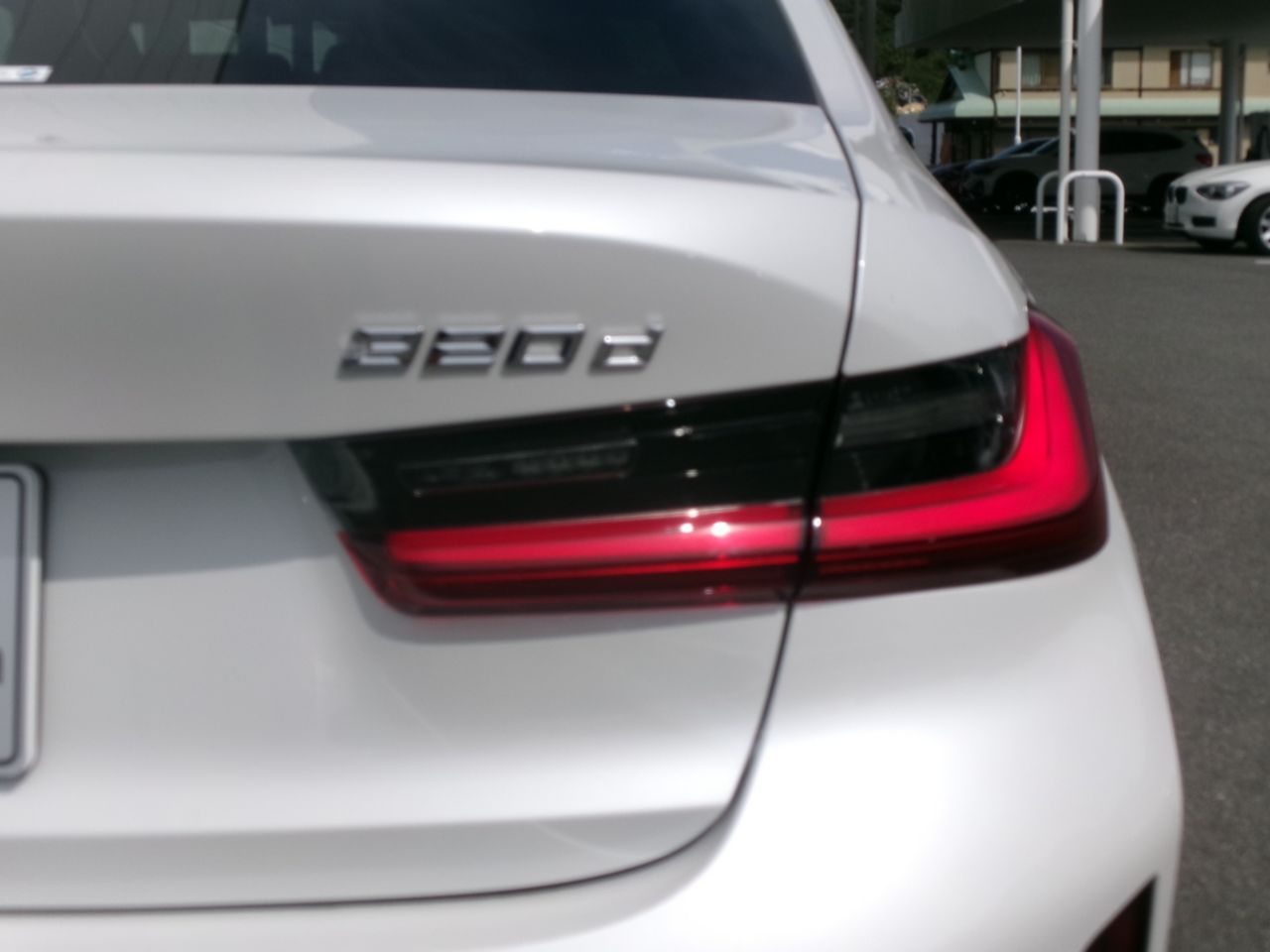 320d xDrive Berline RHD