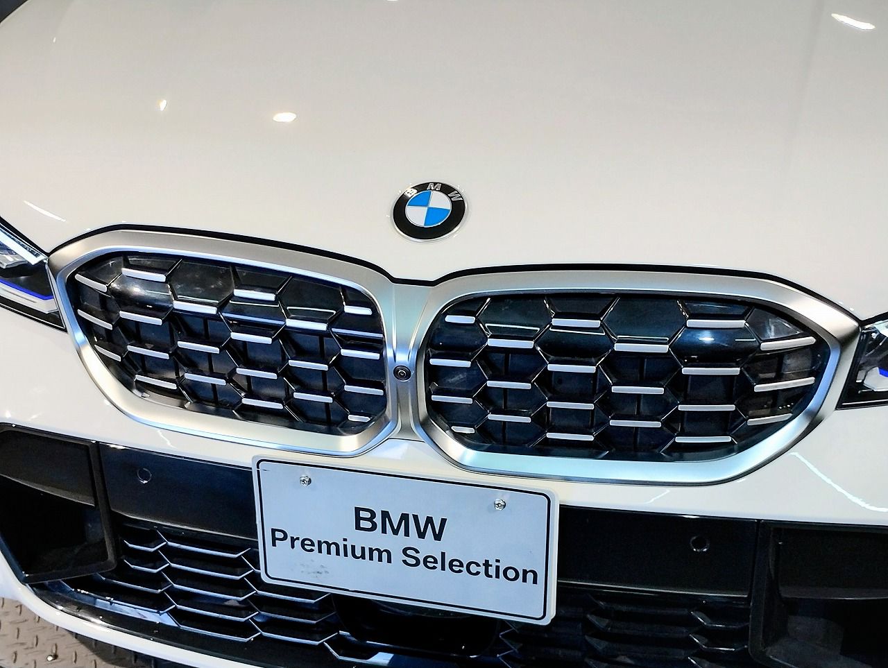G20 M340i xDrive Saloon LCI RHD MX