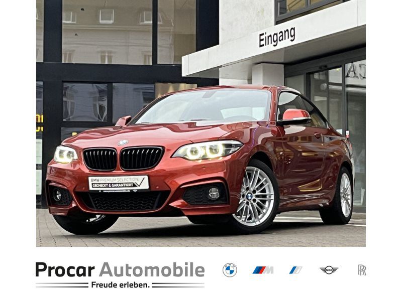 220i Coupé