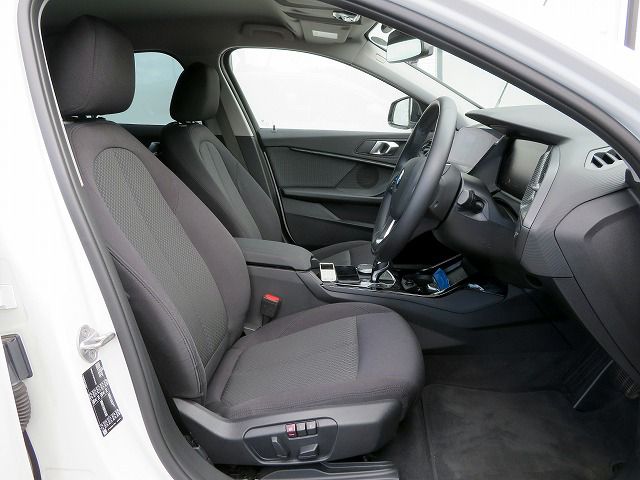 F40 118d Sports Hatch 5-door B47 2.0d