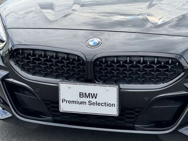 G29 z4 sDrive20i RHD