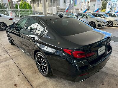 520i Sedan RHD
