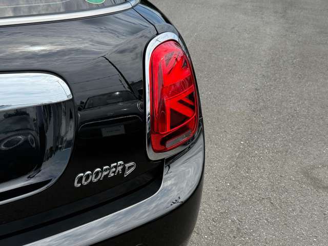 F55 COOPER D (AT)