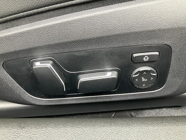 G42 220i Coupe