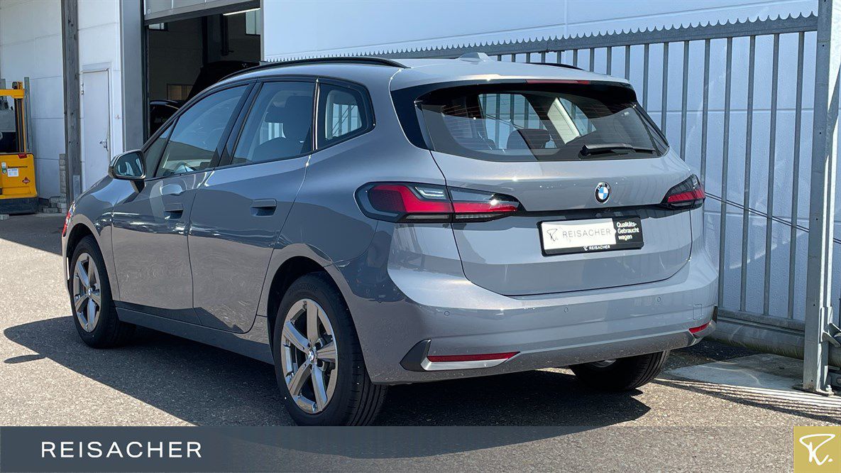 BMW 218