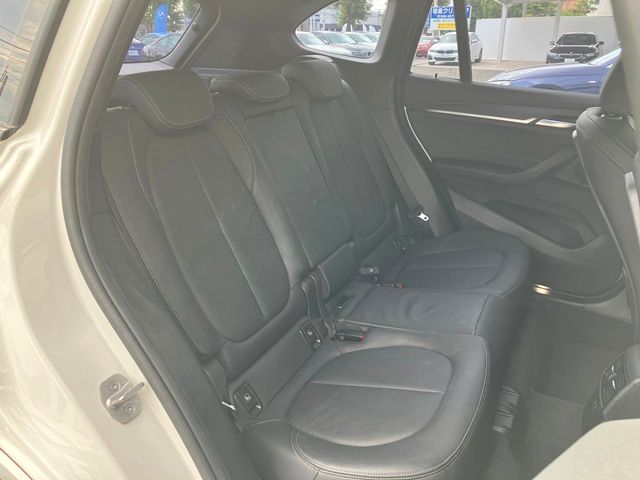 F48 X1 xDrive20i B48 2.0i LCI
