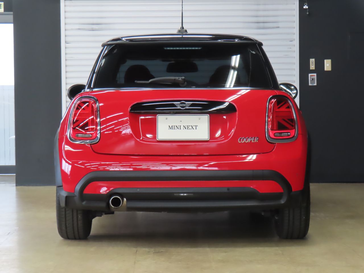 MINI Cooper F56 RHD