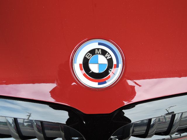 G20 320d xDrive RHD Saloon