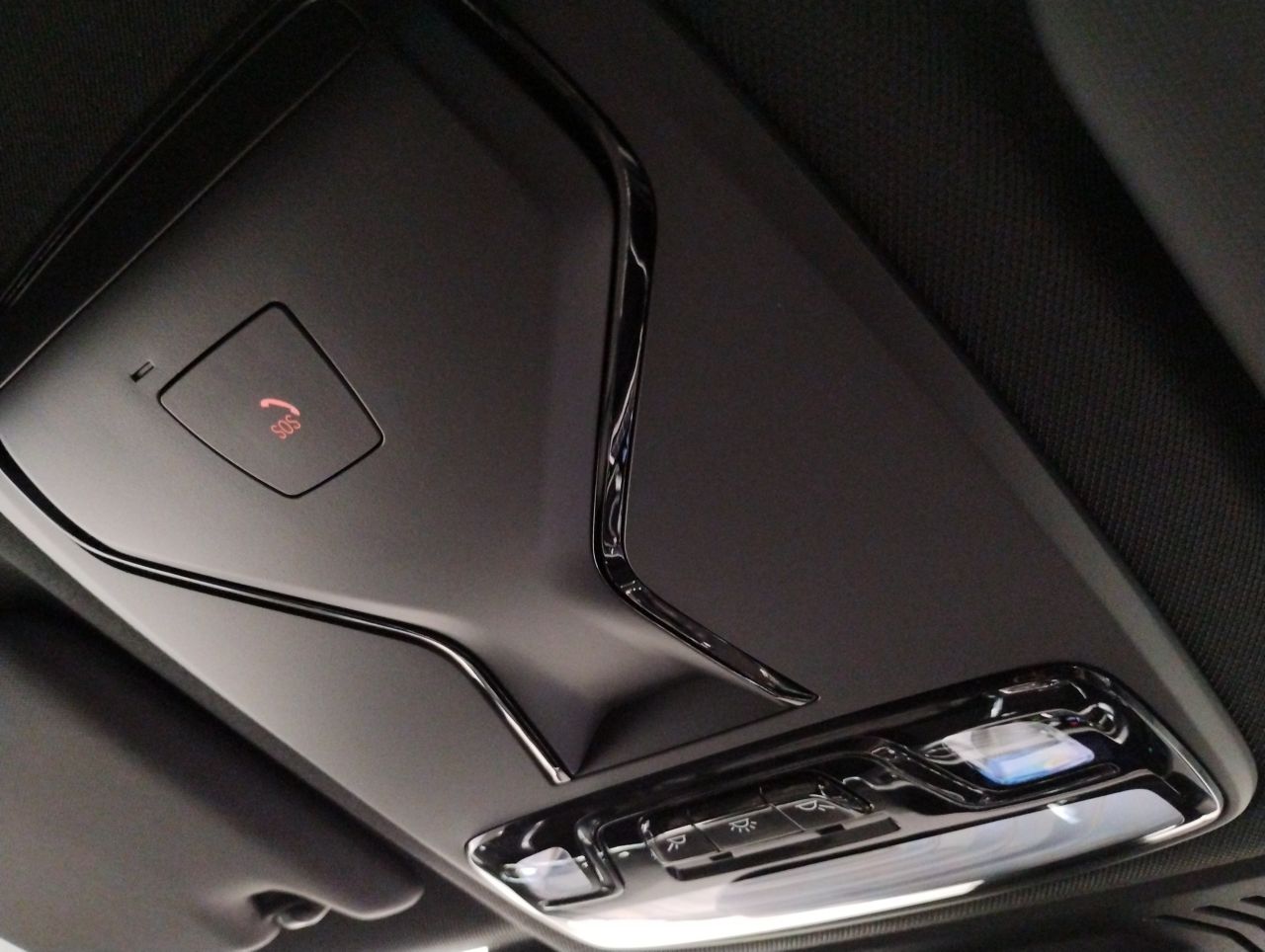 G20 320i Saloon RHD MX