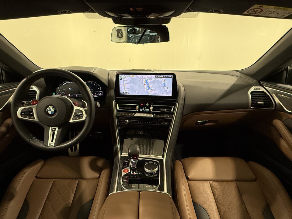 BMW M8