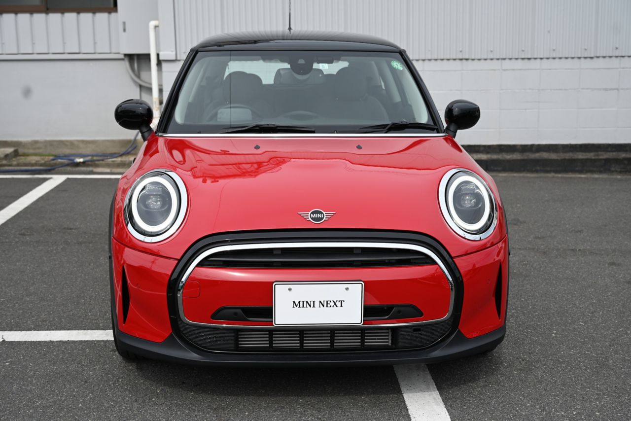 MINI Cooper F56 RHD