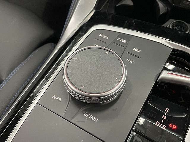 M240i xDrive Coupé RHD