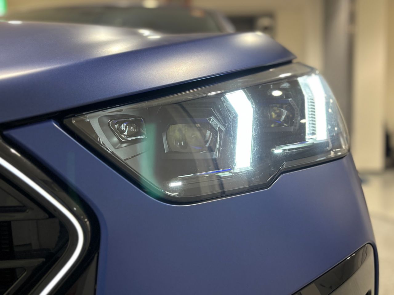 X2 M35i xDrive RHD