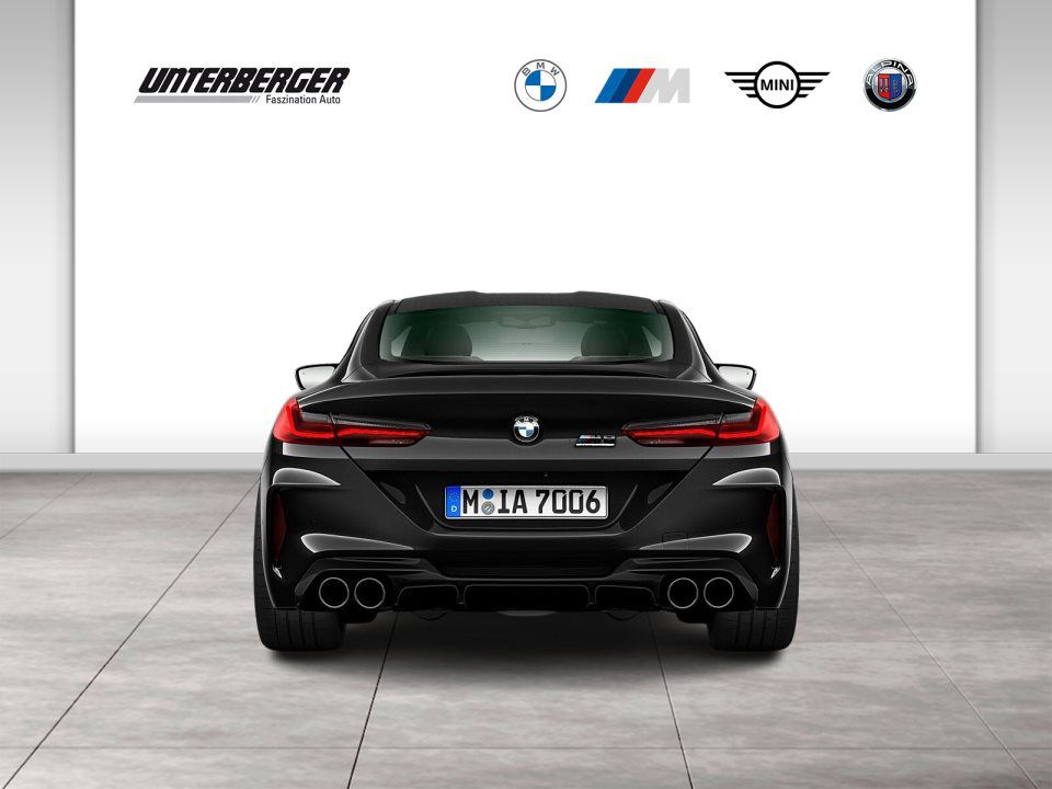 BMW M8