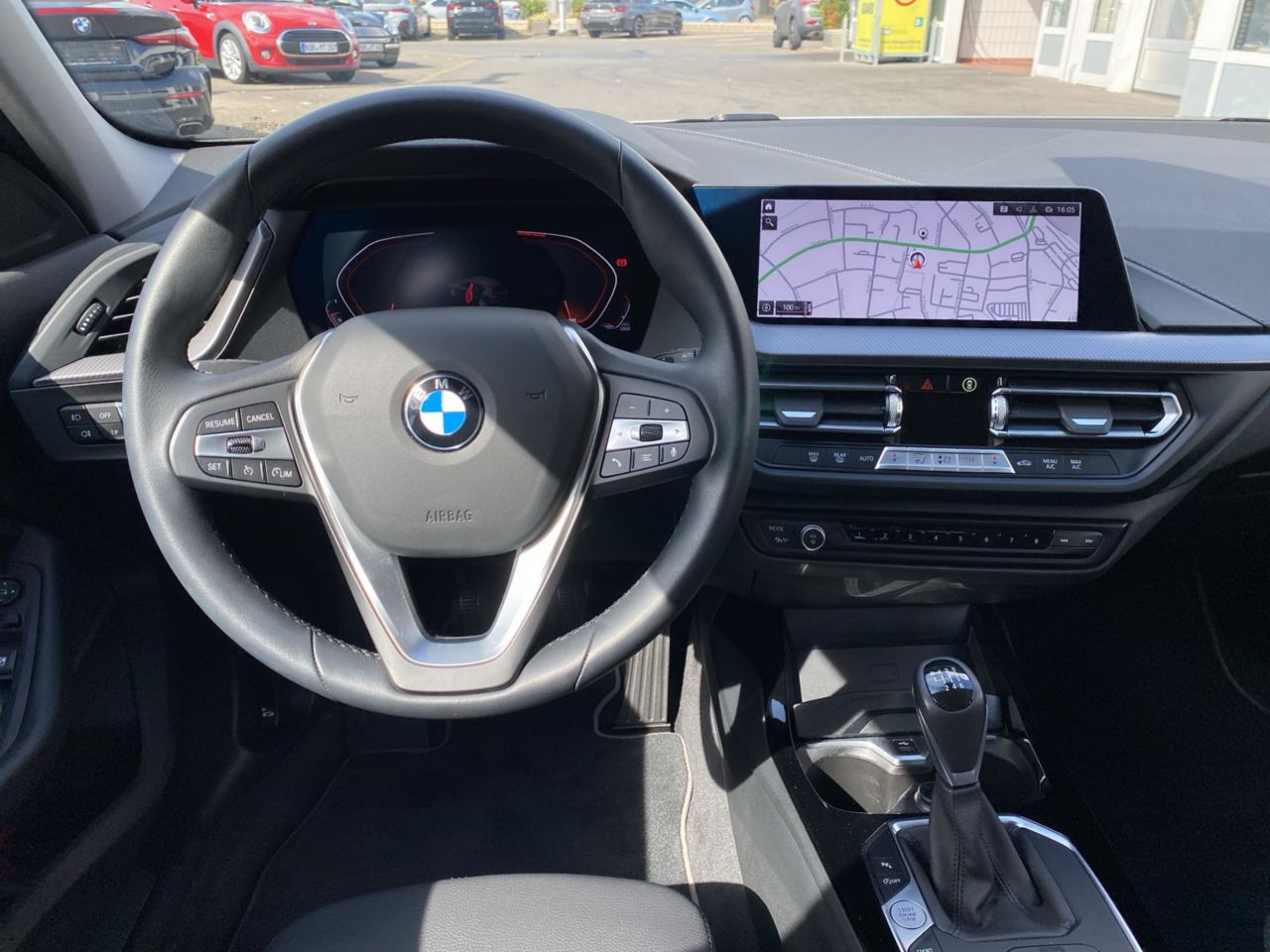 BMW 118