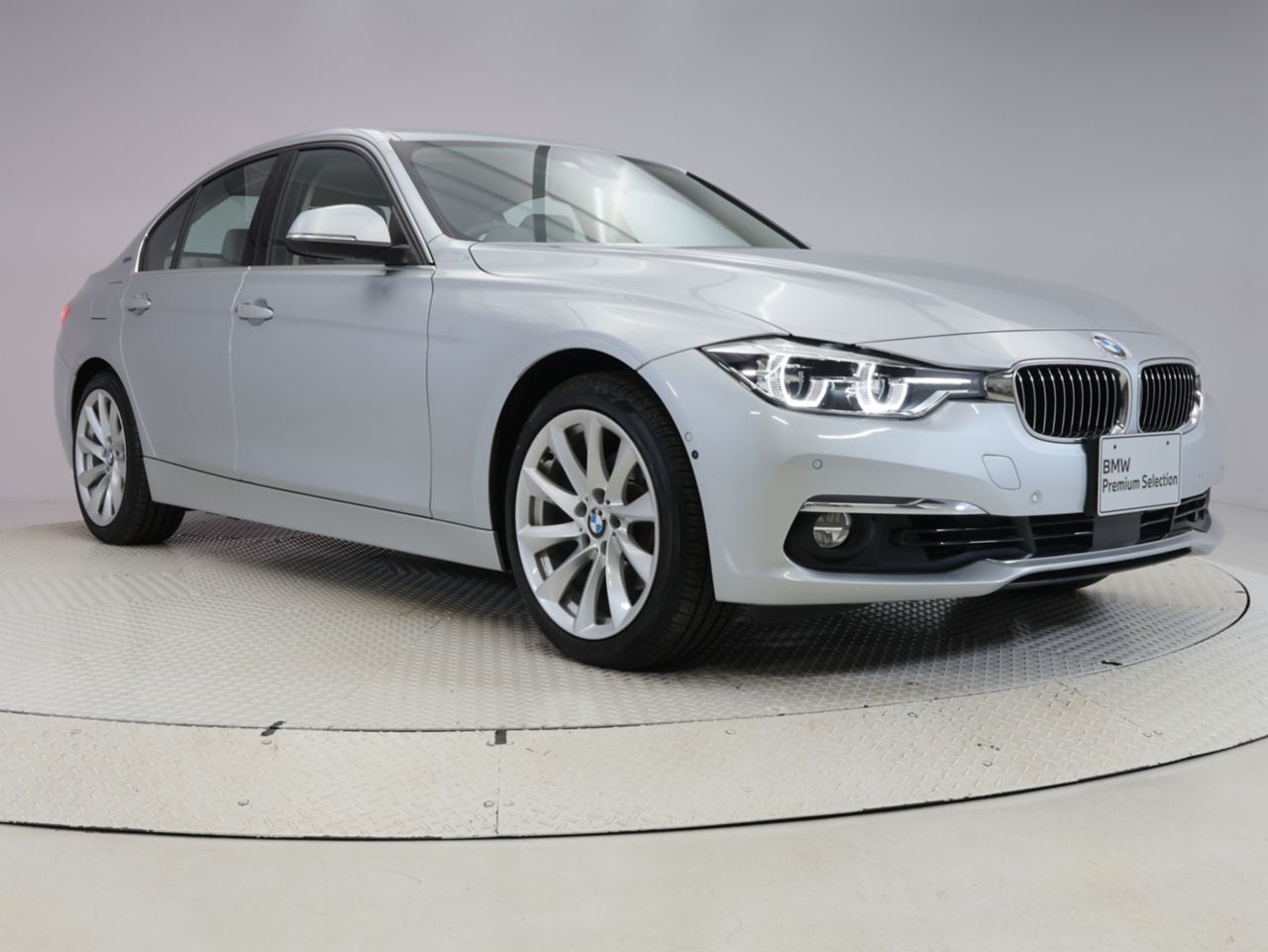330E IPERFORMANCE SEDAN RHD