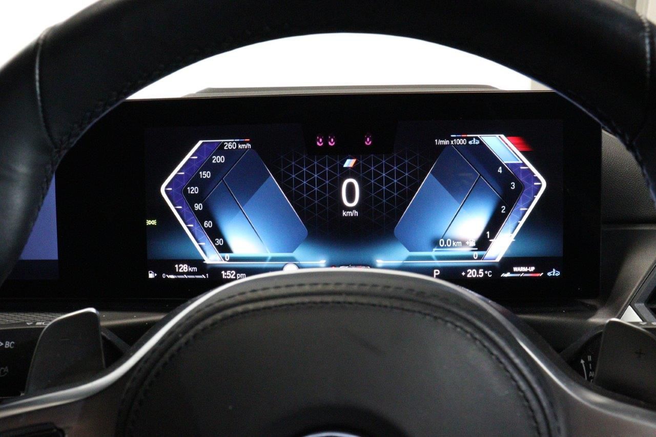 320d xDrive Berline RHD