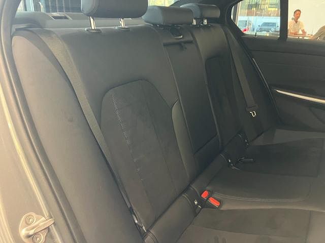 320d xDrive Berline RHD