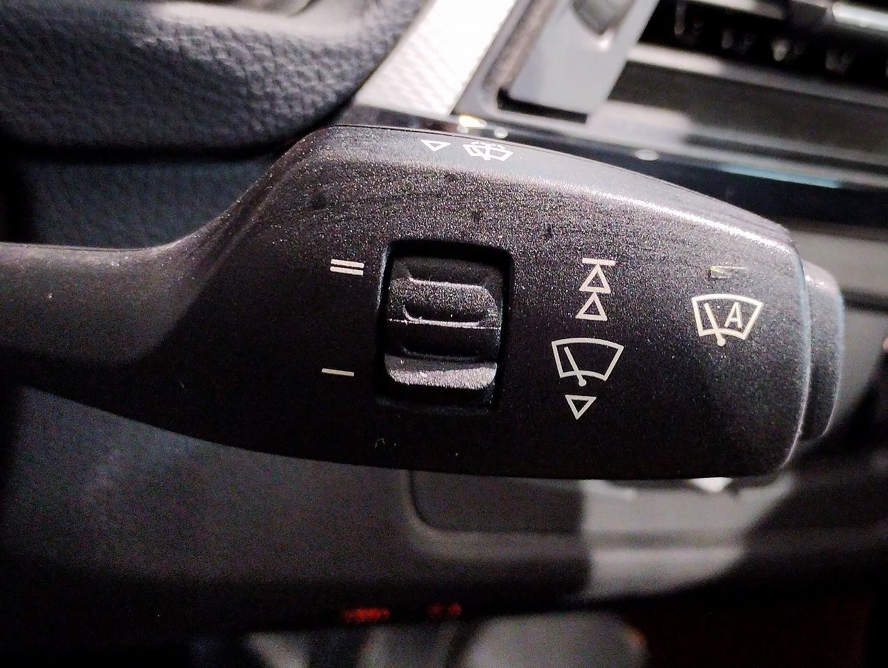 320I GRANTURISMO RHD