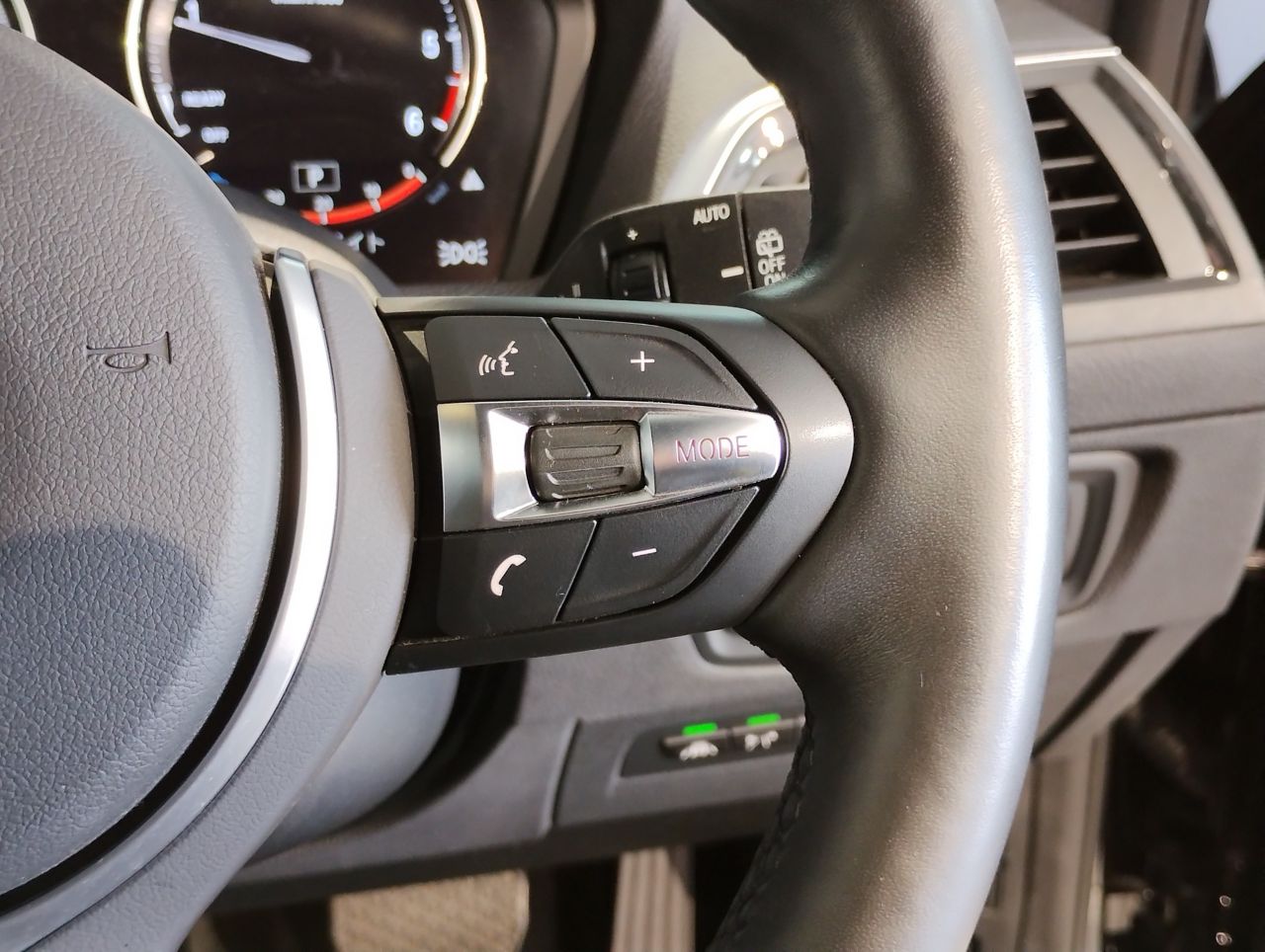 118D 5DOOR RHD