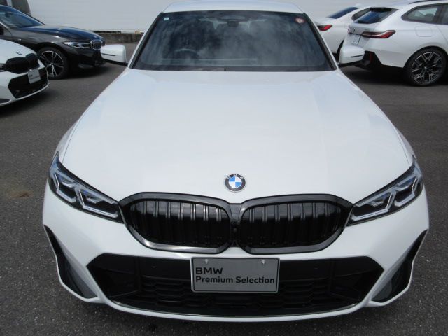 320d xDrive Berline RHD