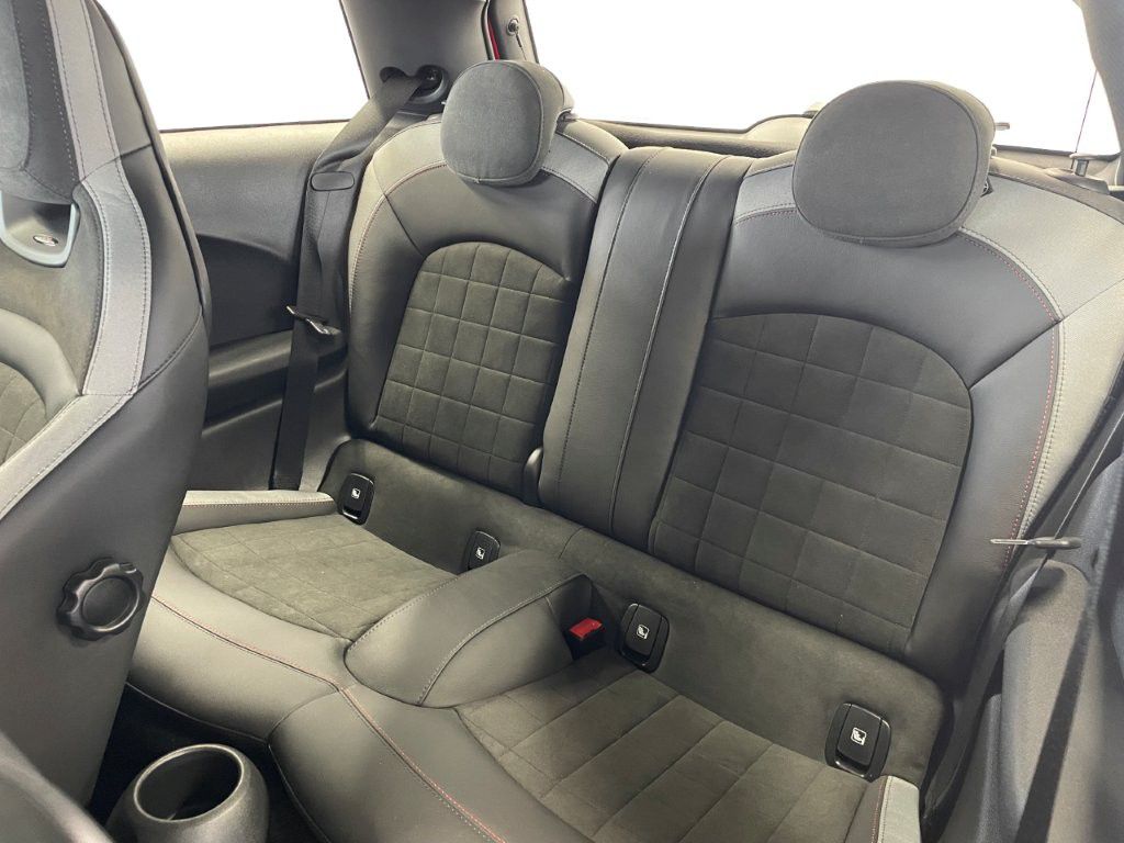 MINI JCW 3 Dr