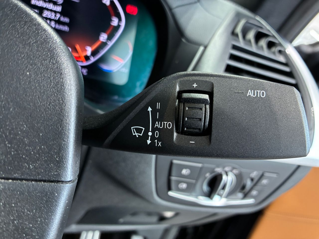 X4 M40i RHD