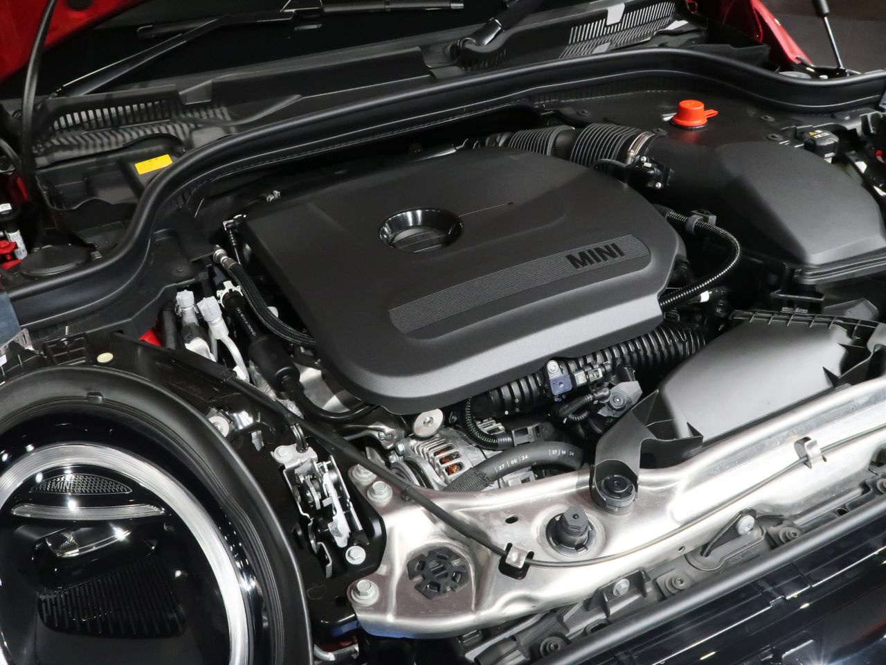 F66 MINI Cooper C 3Dr