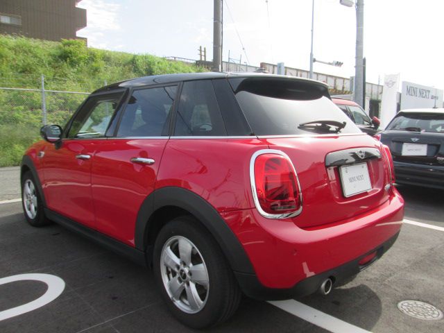 F55 MINI Cooper 5-Door Hatch LCI