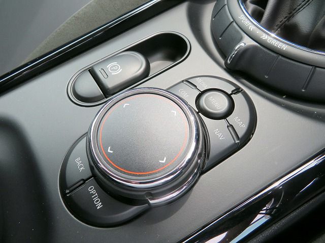 MINI COOPER S CLUBMAN