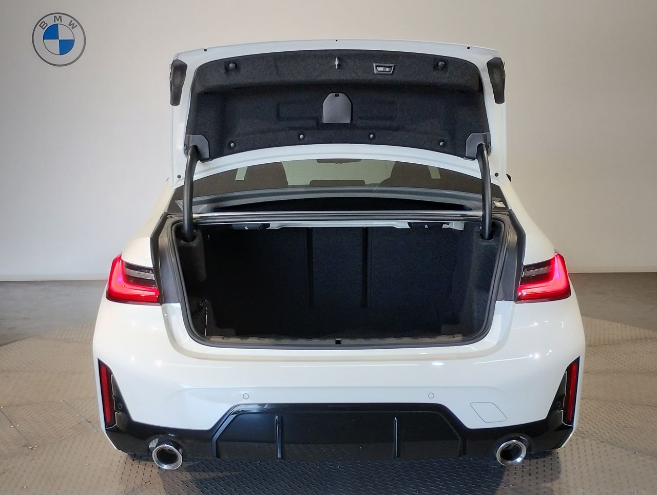 G20 320i Saloon LCI RHD MX