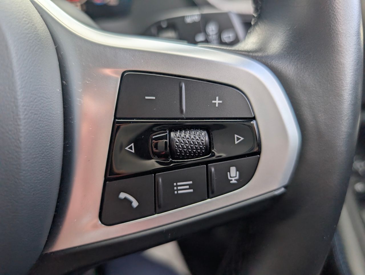 F40 118d Sports Hatch 5-door B47 2.0d