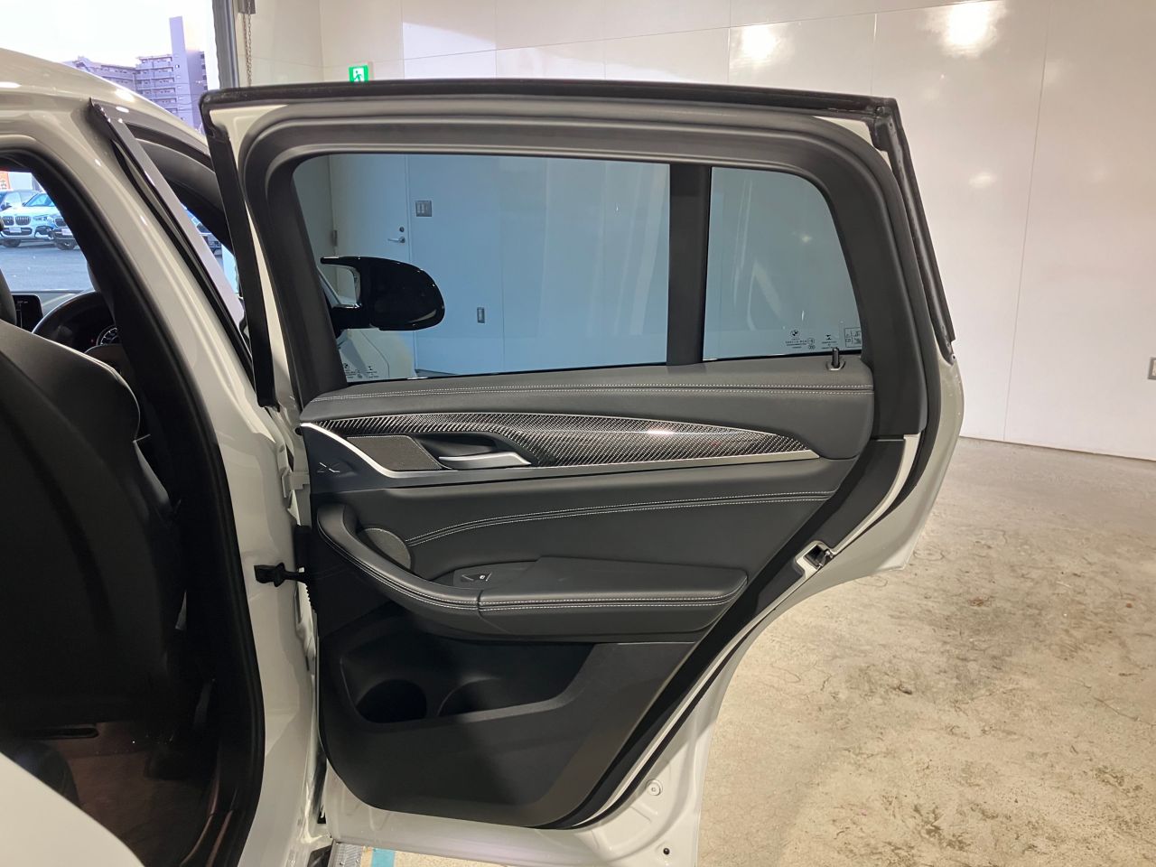 X4 M RHD