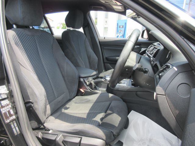 118D 5DOOR RHD