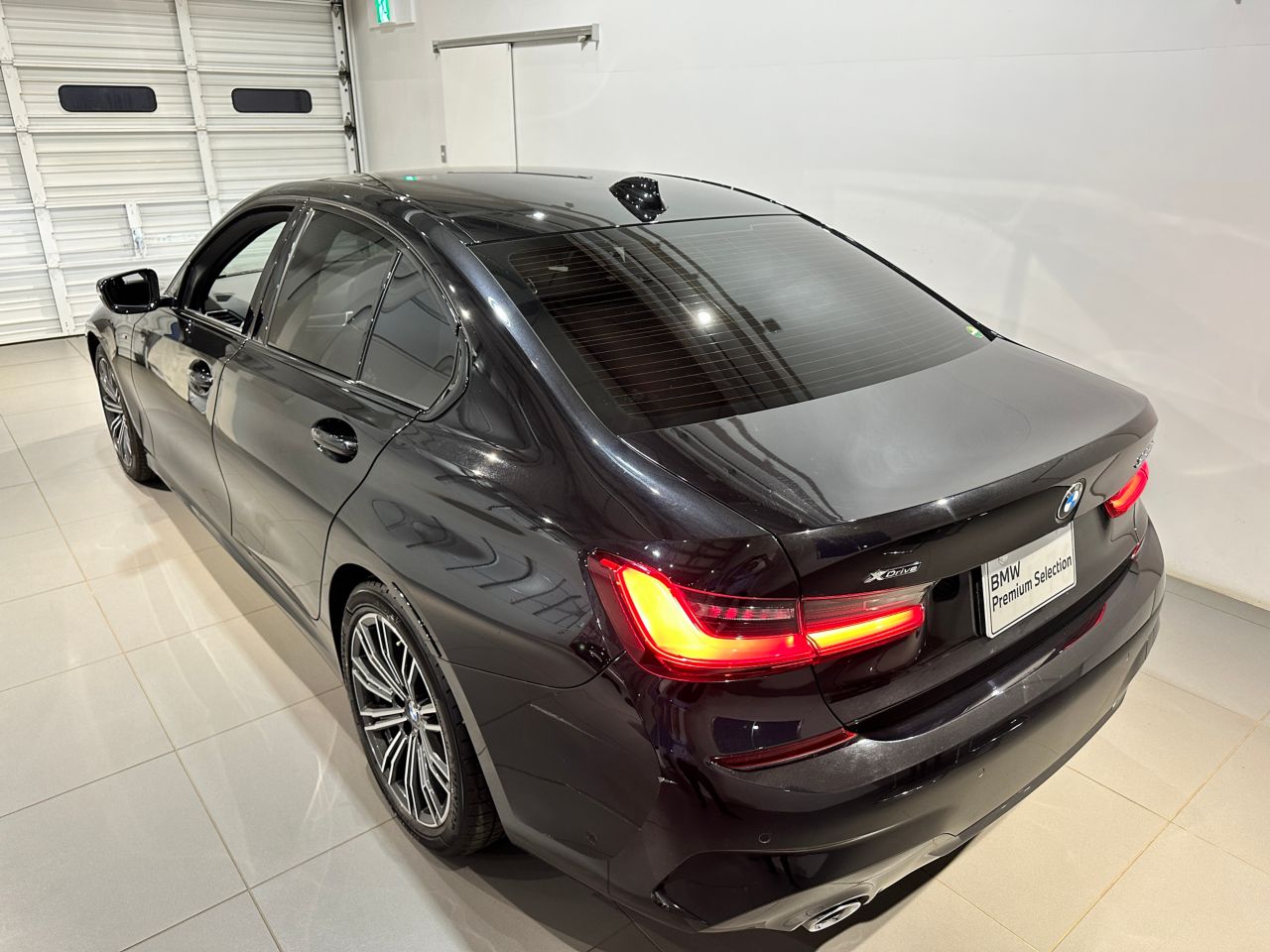 G20 320d xDrive RHD Saloon